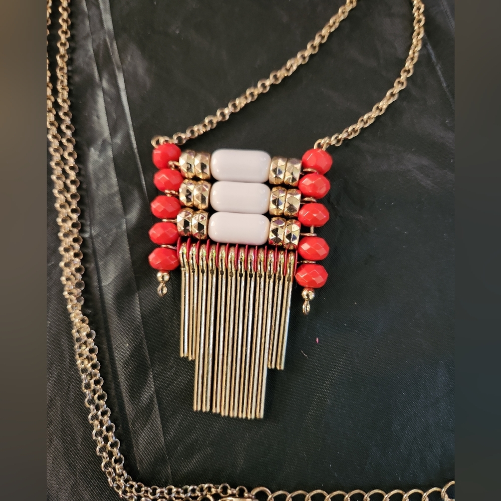 Elegant Red and Gold Necklace